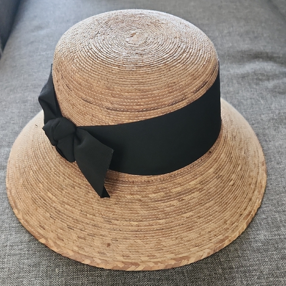 Tula Women's Tan and Black Straw Hat
